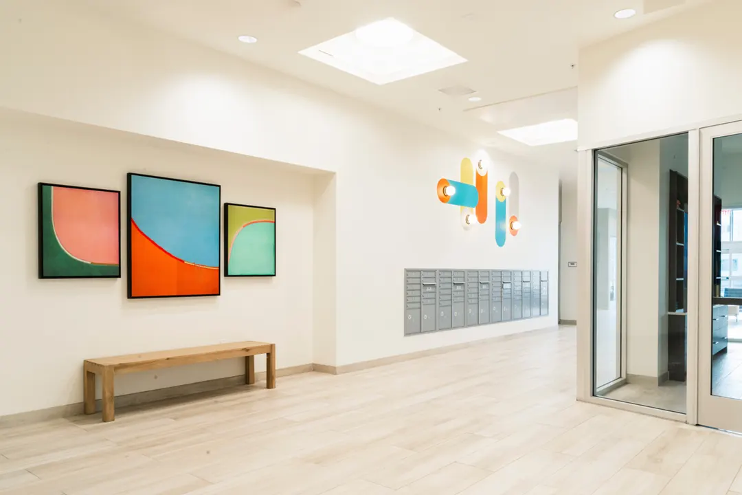 catalina-design-group-central-apts-005